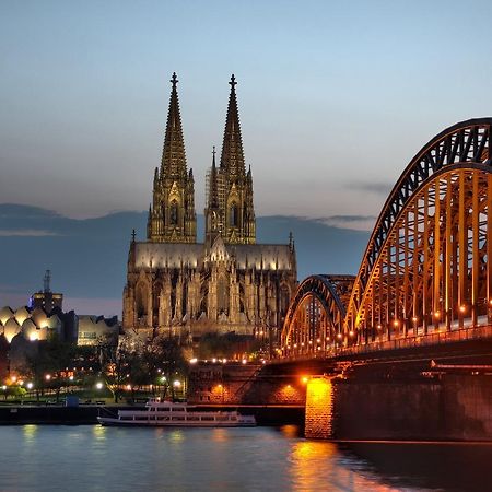Hotel Moji Koeln Sieversstrasse المظهر الخارجي الصورة
