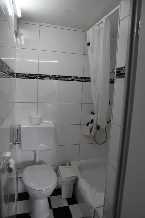 Hotel Moji Koeln Sieversstrasse المظهر الخارجي الصورة