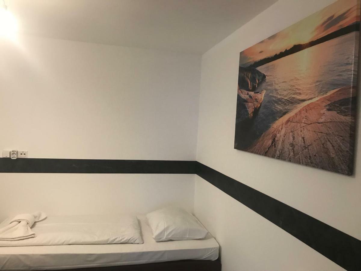 Hotel Moji Koeln Sieversstrasse المظهر الخارجي الصورة